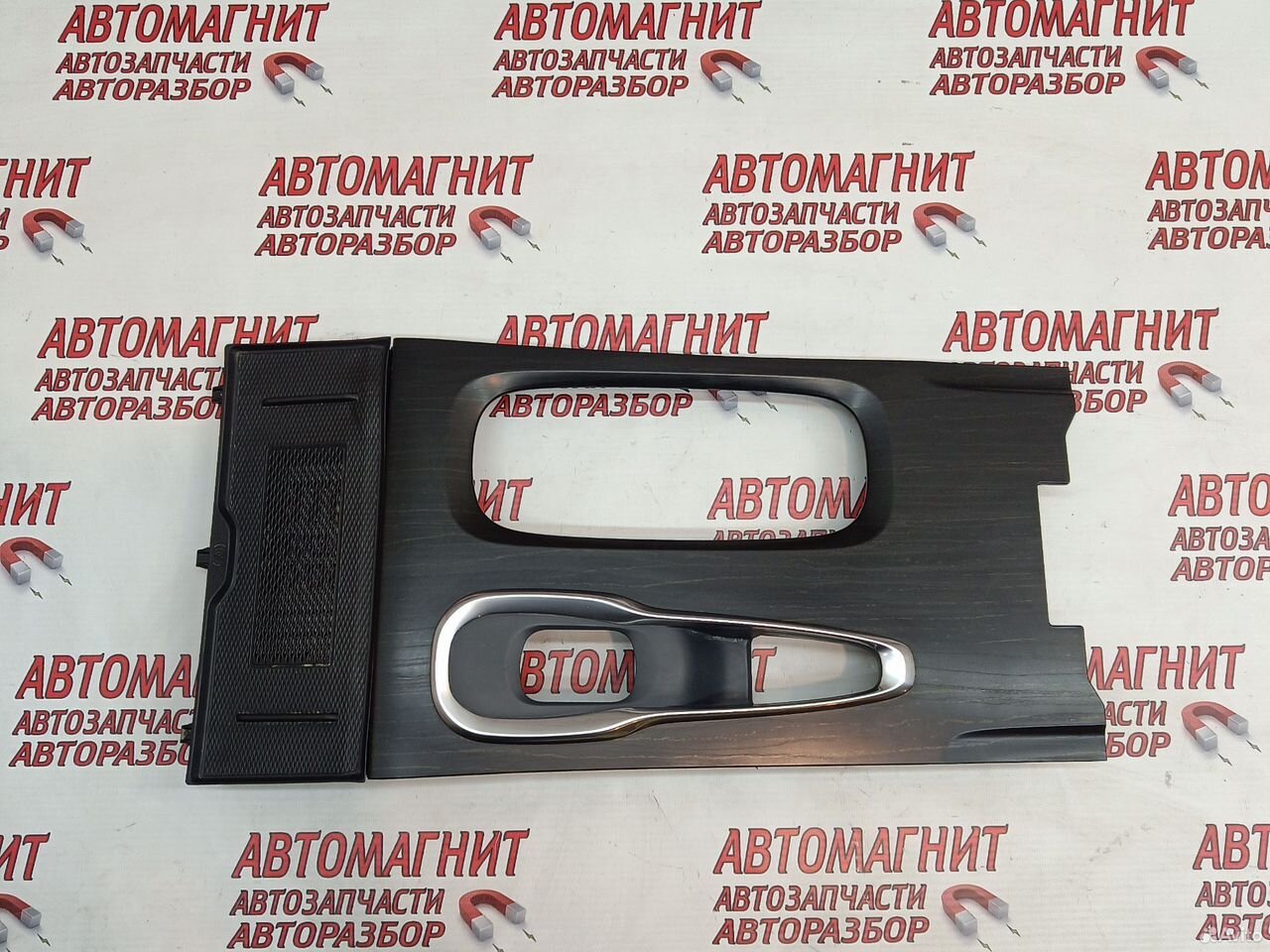 Накладка селектора АКПП Voyah Dream