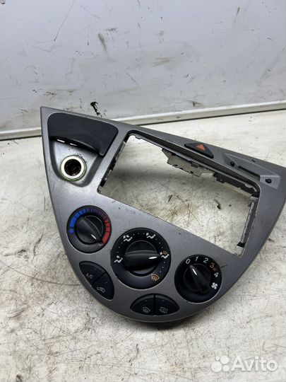 Ford focus 1 блок управления печки с часами