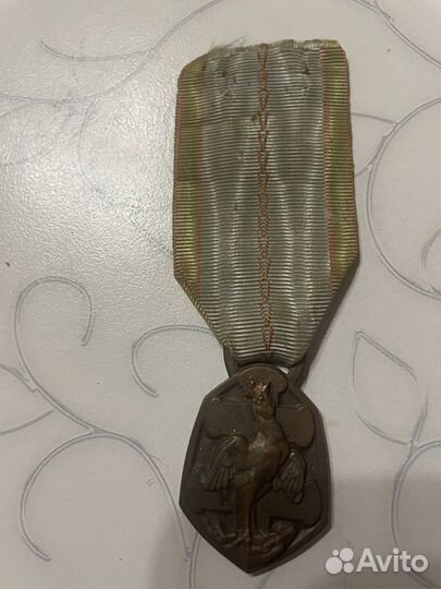 Франция.Военная медаль