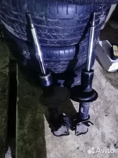 Передние стойки ваз 2110-2112, 2170