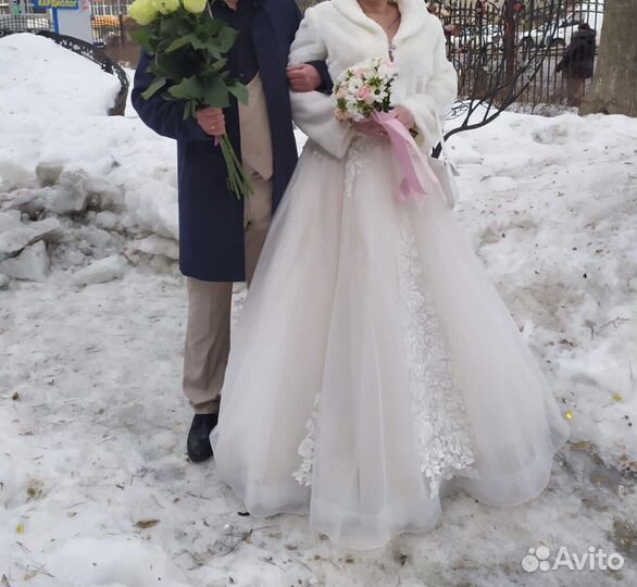 Свадебное платье