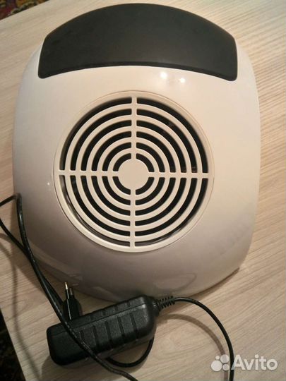 Пылесос для маникюра