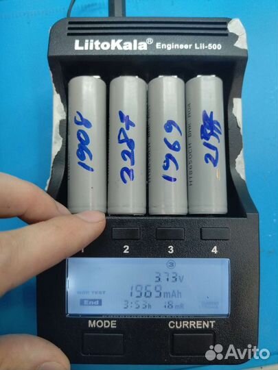 Повербанк 6000мАч новый с банками