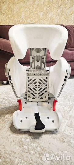 Детское автокресло