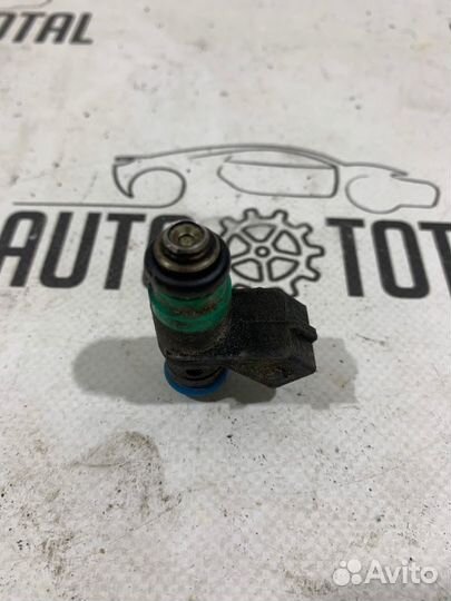 Форсунка топливная Nissan Almera G15 2016