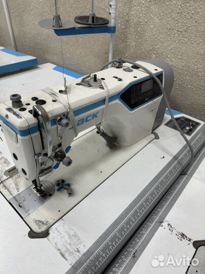 Швейная машина прямострочка