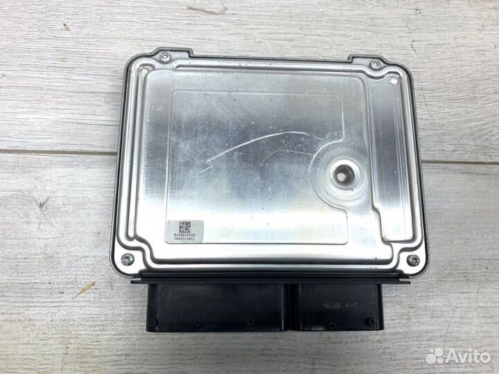 Эбу двс Volkswagen Caddy фургон BLS 2010