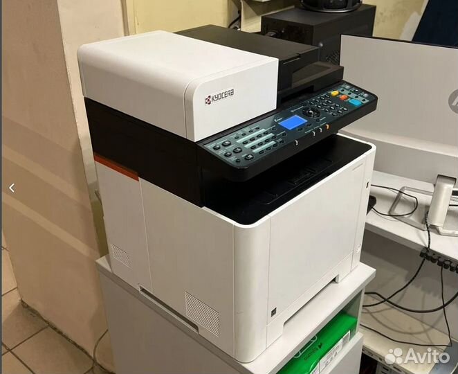 Лазерный цветной kyocera m5521cdn
