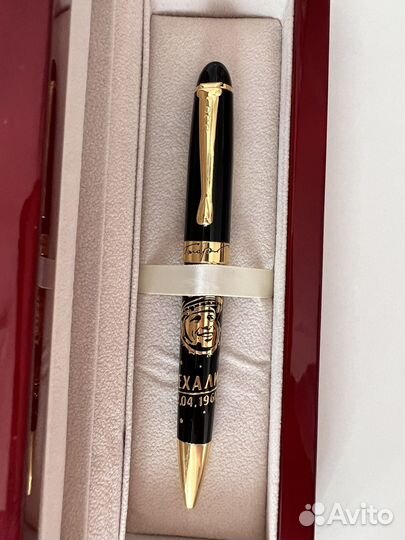 Ручка шариковая подарочная Ю. Гагарин