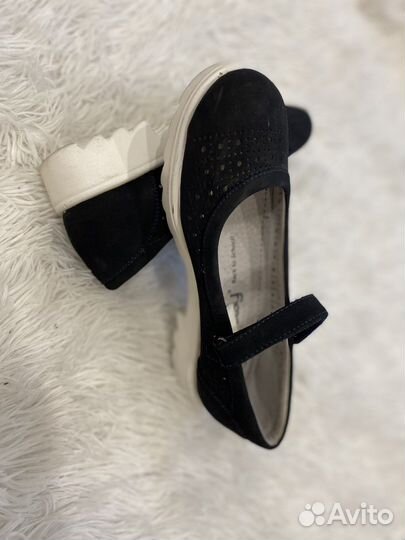 Туфли на девочку