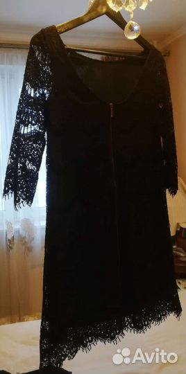 Платье zara с прозрачными гипюровыми рукавами