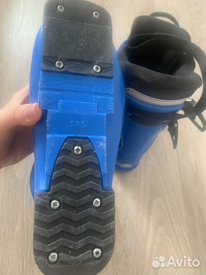 Горнолыжные ботинки детские