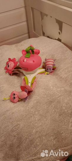 Игрушка для кроватки