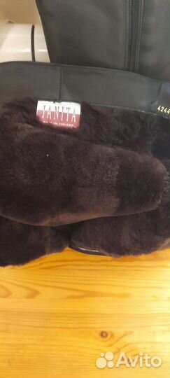 Сапоги женские Янита Финляндия р39 состояние новых