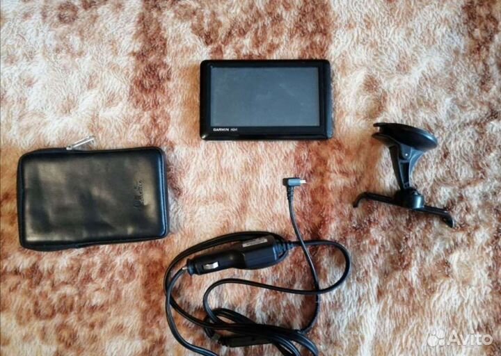 Навигатор Garmin nuvi 1410