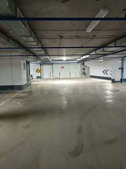 Машиноместо, 16 м²