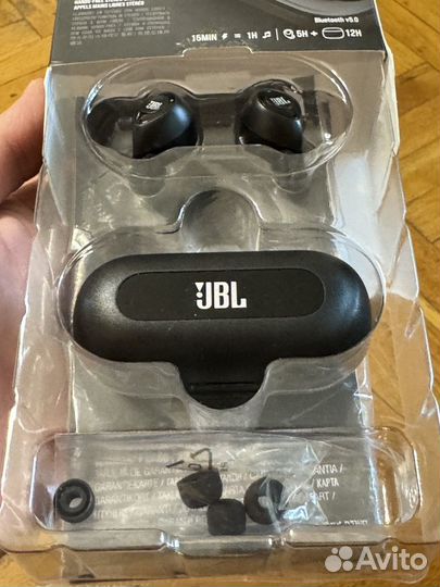 Беспроводные наушники jbl T100 TWS