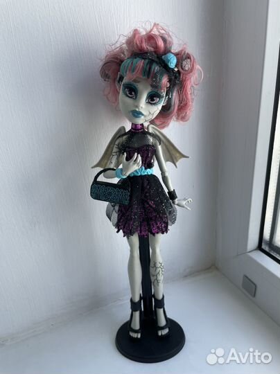 Куклы монстер хай Рошель и Венера зомби шейк
