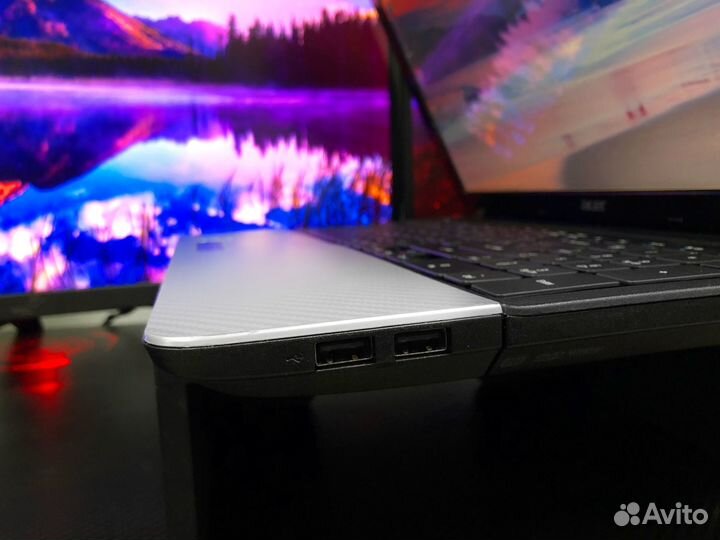 Ноутбук Acer i3 i5 8 Gb озу + SSD