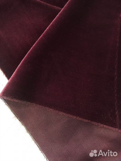 Отрез бархата