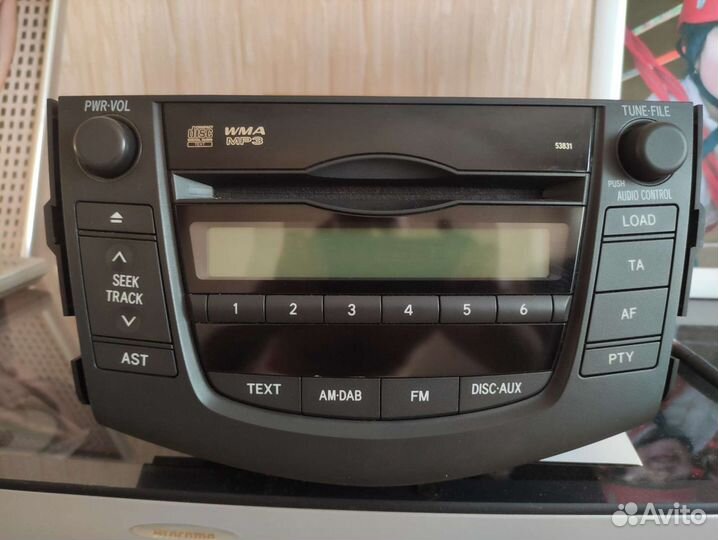 Штатная магнитола toyota rav4 2006-2012г
