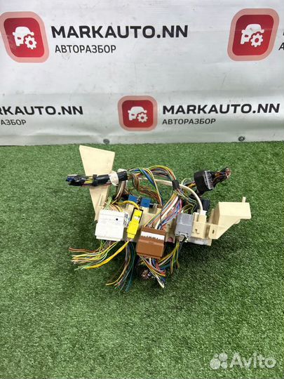 Блок предохранителей Suzuki Sx4 1 1.6 M16A 2009