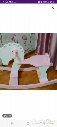 Детская качалка лошадь деревянная