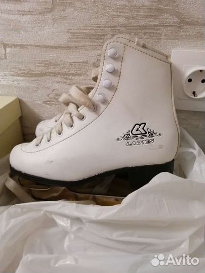 Коньки детские 32 размер