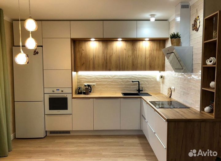 Кухня в потолок на заказ в Симферополе