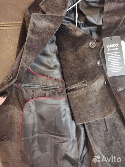 Костюм на мальчика новый 122