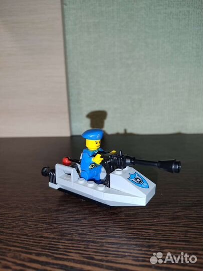 Lego city военная лодка