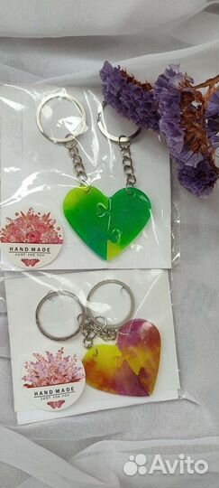 Брелки и подвески на телефон