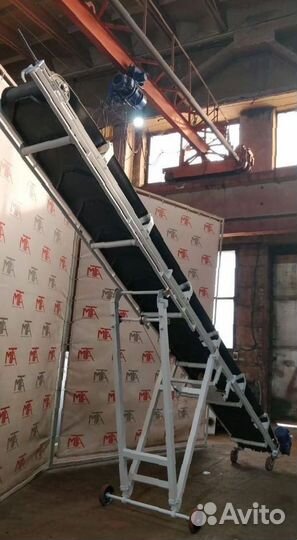 Роликовый конвейер для щебня, гравия