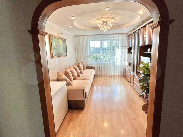 3-к. квартира, 64,2 м², 1/3 эт.