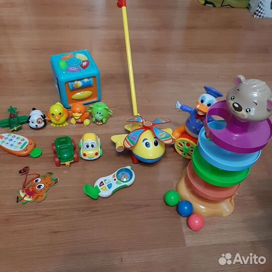 Развивающие игрушки пакетом