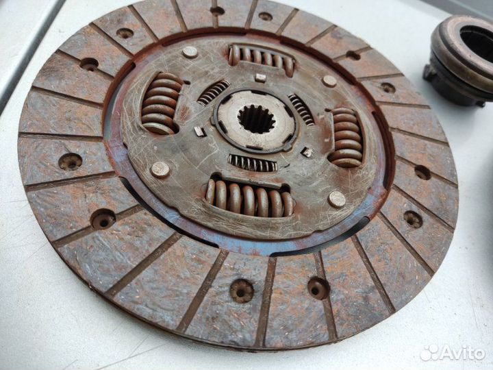 Комплект сцепления Opel Astra F универсал 1.6I