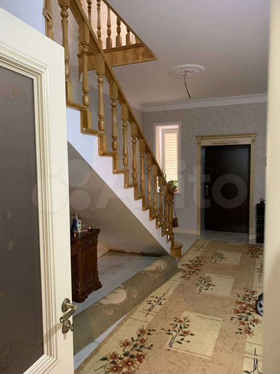 Дом 191 м² на участке 3,5 сот.