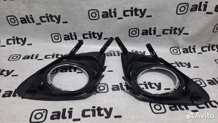 Оправа туманки Королла е150 SAT