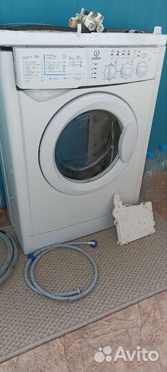 Запчасти от стиральной машины indesit