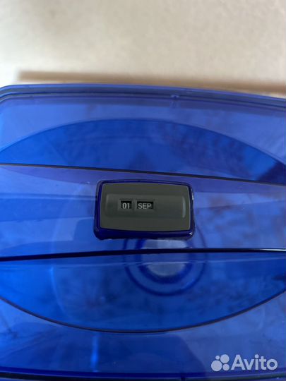 Фильтр для воды Барьер 1,5 литра с календарем