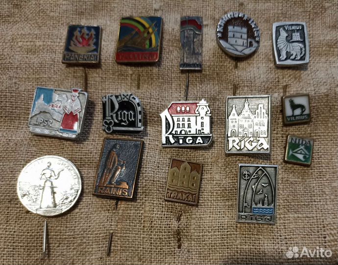 Значки Вильнюс, Таллин, Рига, Тбилиси и др