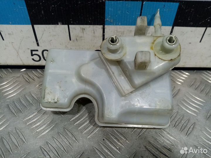 Б/У Бачок главного тормозного цилиндра#001