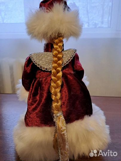 Куколка Снегурочка, поёт