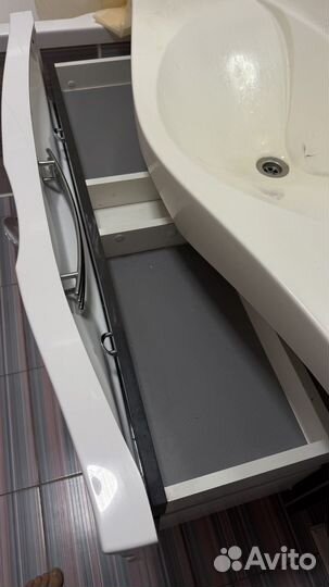 Тумба для ванной с раковиной