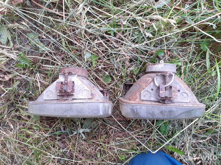 Фары Ford fiesta mk1