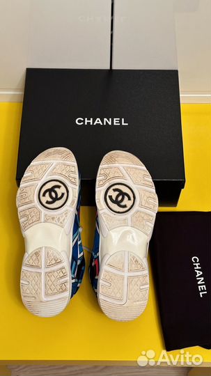 Женские кроссовки Chanel