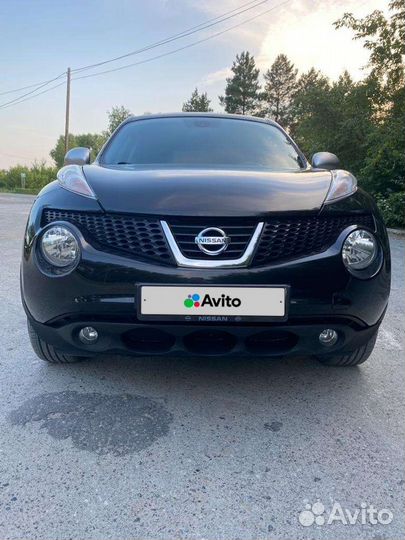 Nissan Juke 1.6 CVT, 2012, битый, 64 400 км