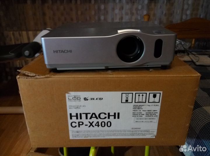 Проектор Hitachi CP-X400