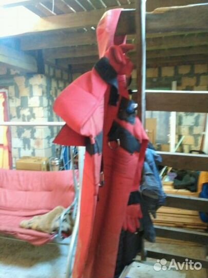 Гидрокостюм