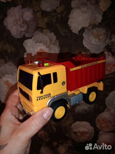 Машинки,роботы трансформеры